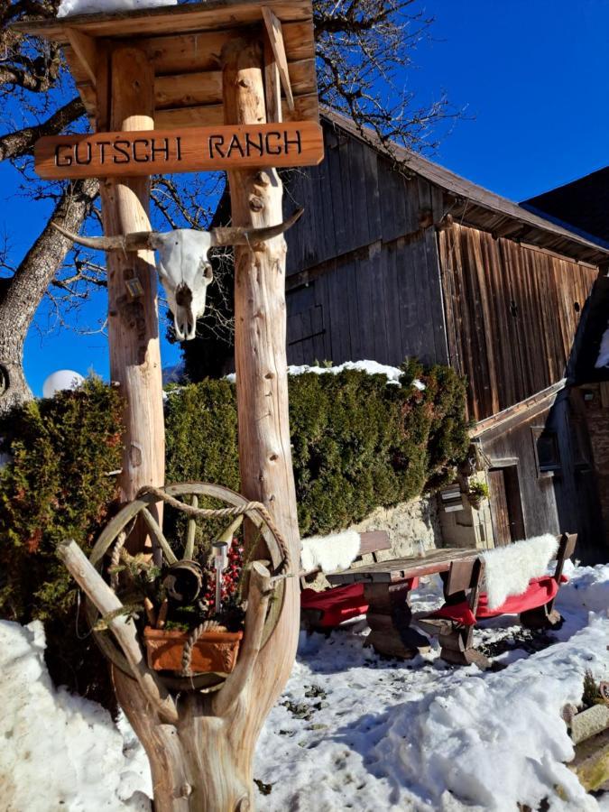 Erlebnisbauernhof Gutschi Ranch Apartment Kamp Exterior photo